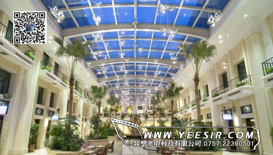 YEESEO?陽光板制造溫泉酒店透明頂蓋的優(yōu)勢在哪？